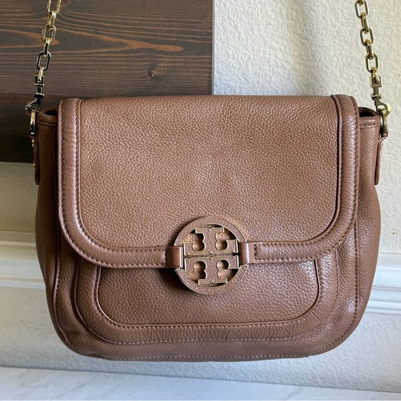 TORY BURCH Amanda Convertible Leather Crossbody - Picture 1 of 13